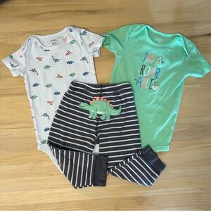 Carter’s Dinosaur Print Kids Set - Green, Gray, White